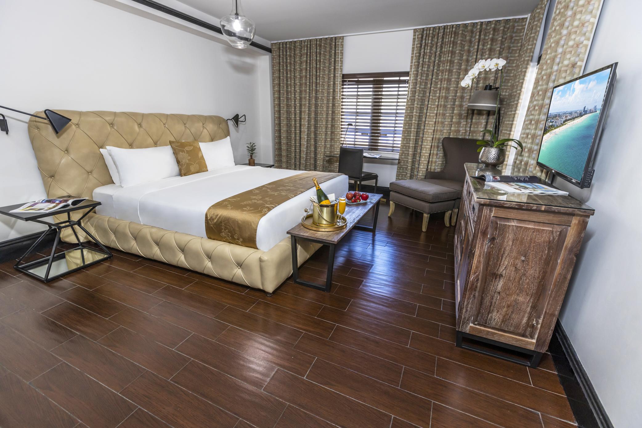 Hotel Croydon Маями Бийч Екстериор снимка