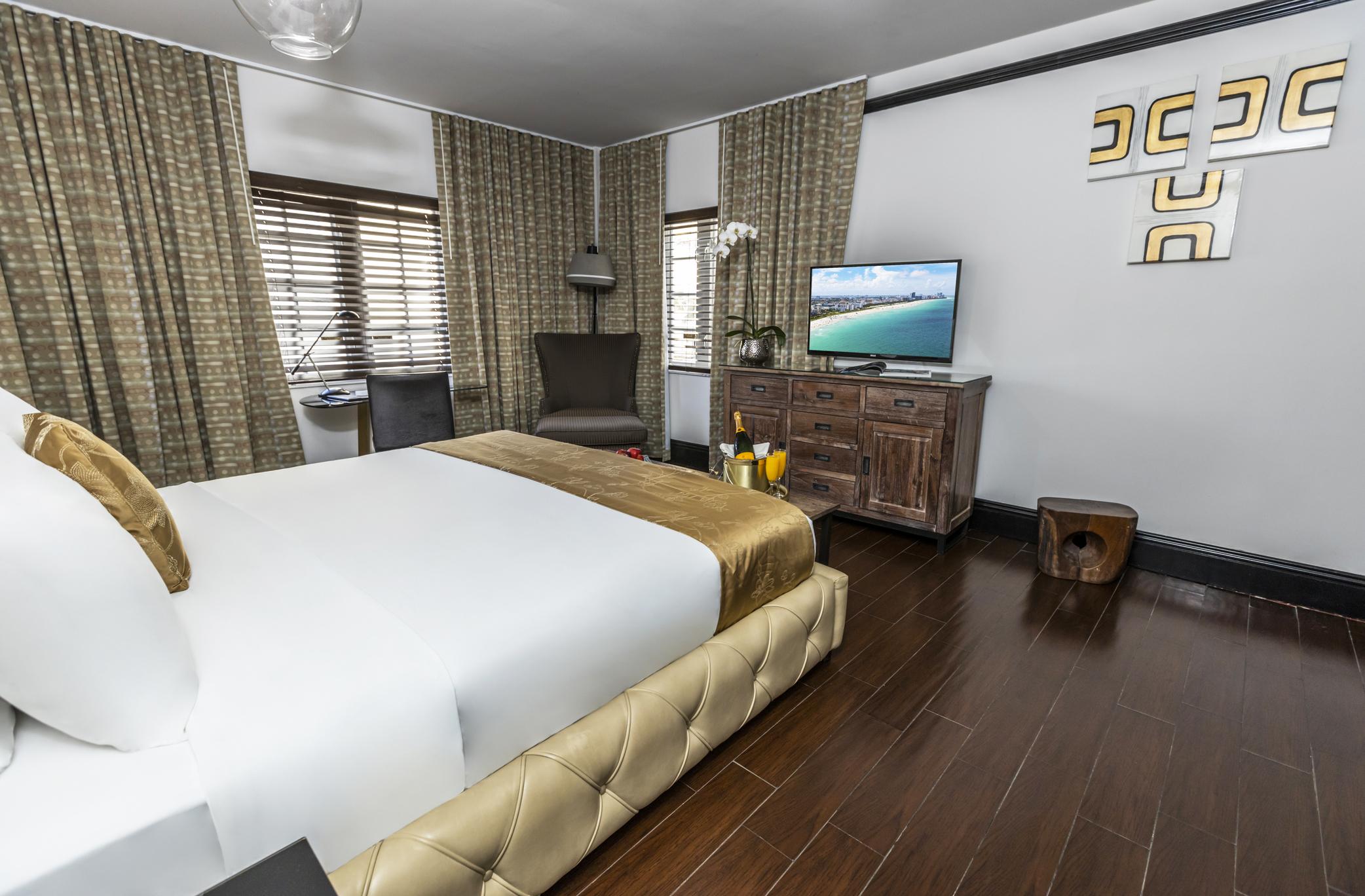 Hotel Croydon Маями Бийч Екстериор снимка