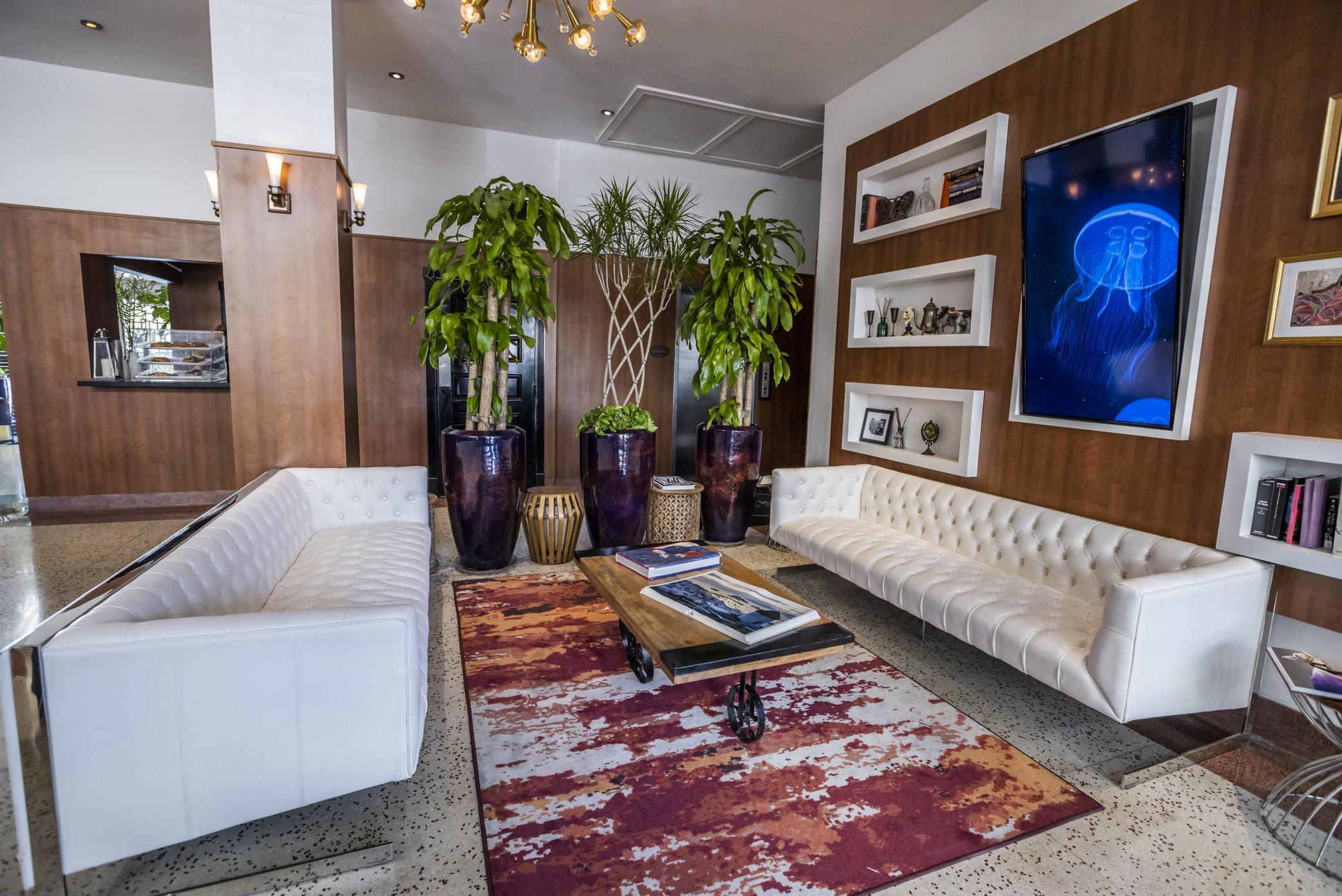 Hotel Croydon Маями Бийч Екстериор снимка